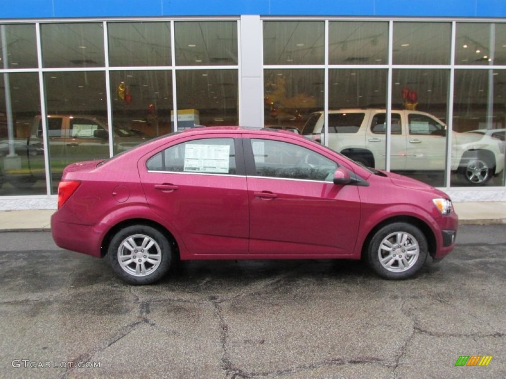 Deep Magenta Metallic 2014 Chevrolet Sonic LT Sedan Exterior Photo #87667256