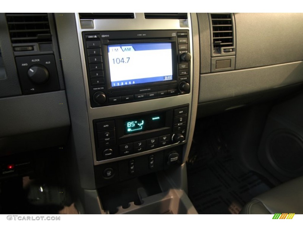 2006 Dodge Durango Limited HEMI 4x4 Dashboard Photos