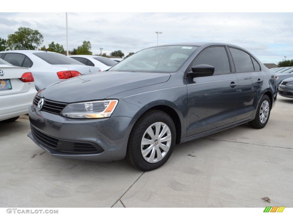 Platinum Gray Metallic Volkswagen Jetta