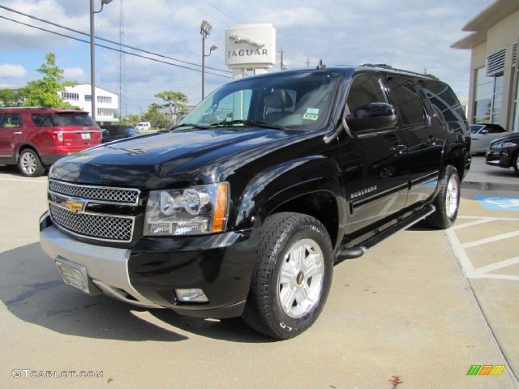 2010 Suburban LT 4x4 - Black / Light Titanium/Dark Titanium photo #5