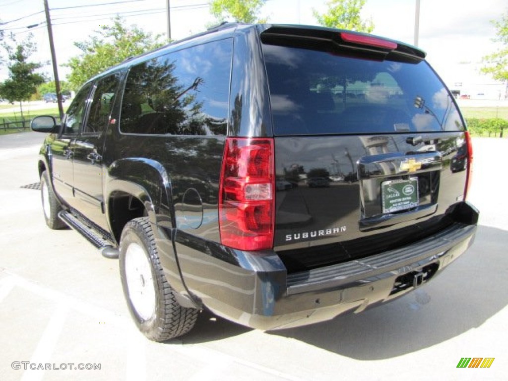2010 Suburban LT 4x4 - Black / Light Titanium/Dark Titanium photo #8