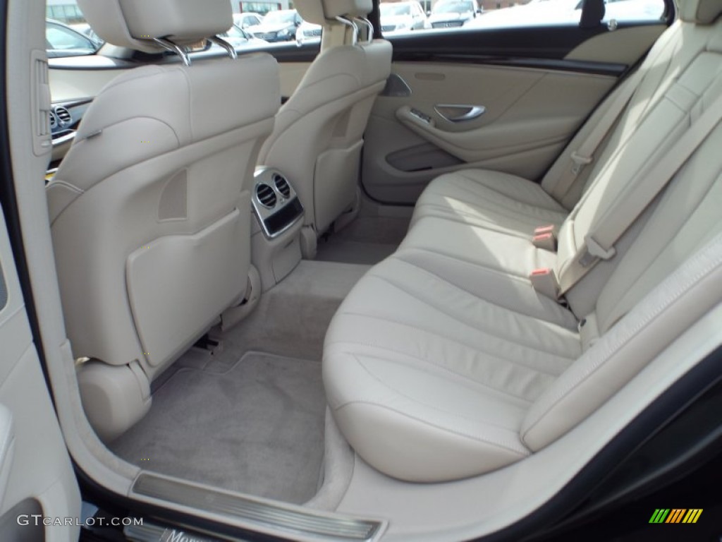 2014 Mercedes-Benz S 550 Sedan Rear Seat Photo #87671465