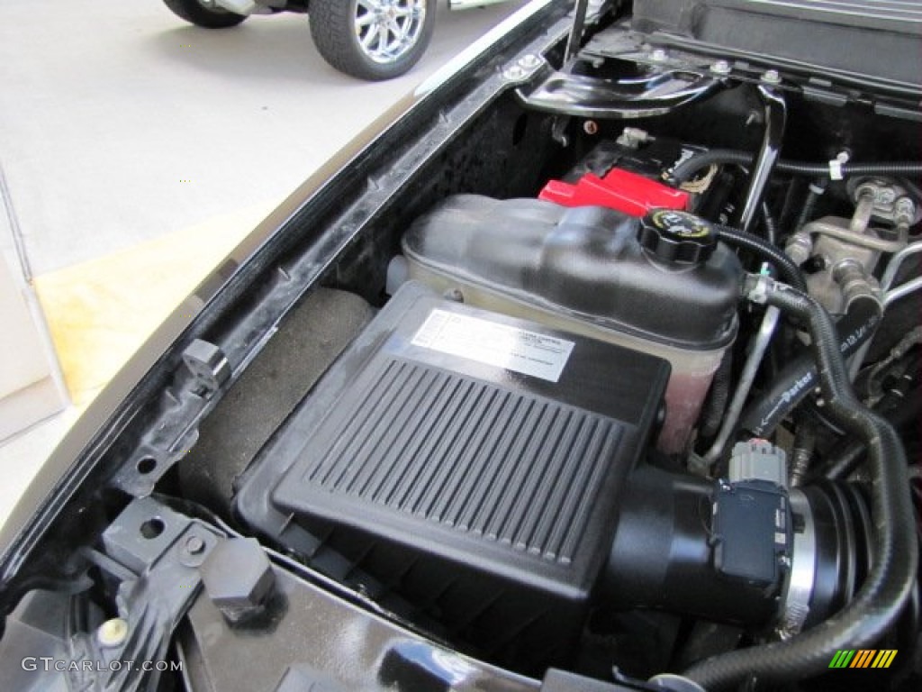 2010 Suburban LT 4x4 - Black / Light Titanium/Dark Titanium photo #52