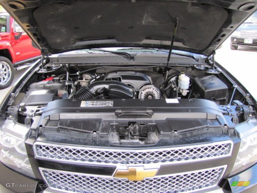 2010 Suburban LT 4x4 - Black / Light Titanium/Dark Titanium photo #53