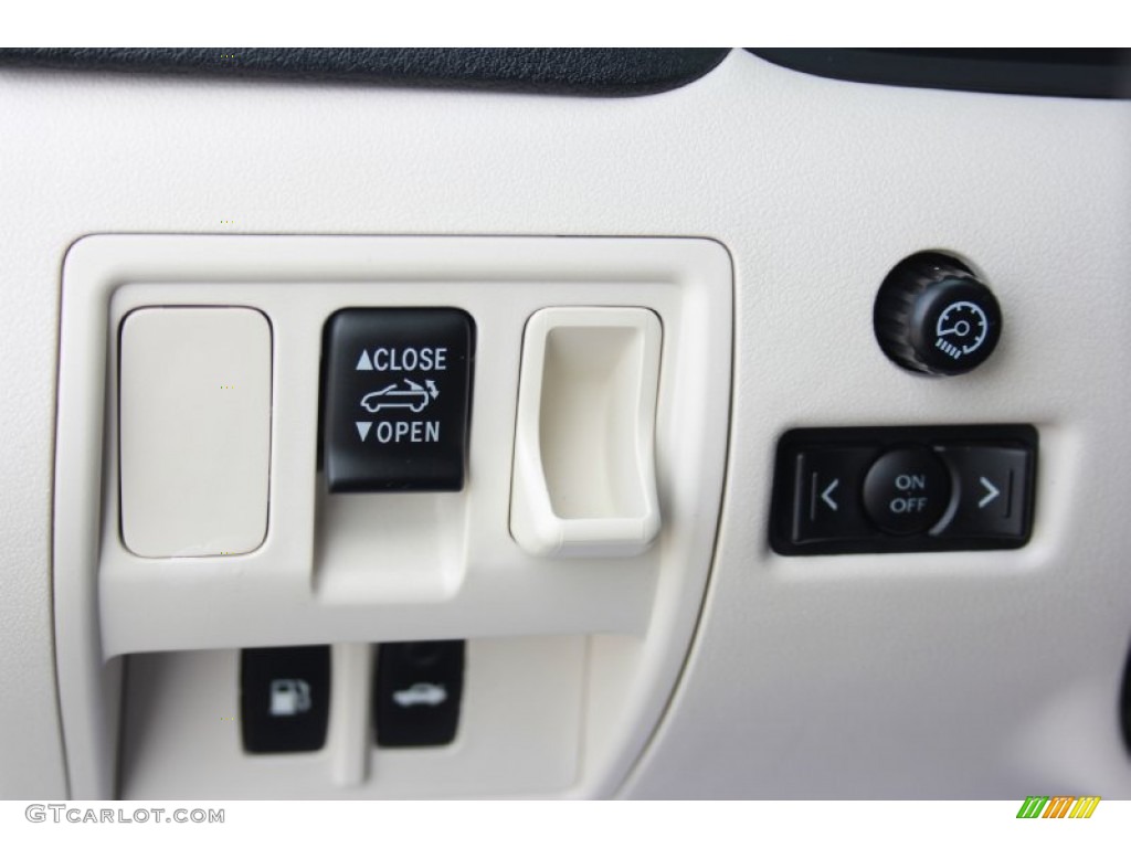 2010 IS 250C Convertible - Cerulean Blue Metallic / Alabaster photo #29