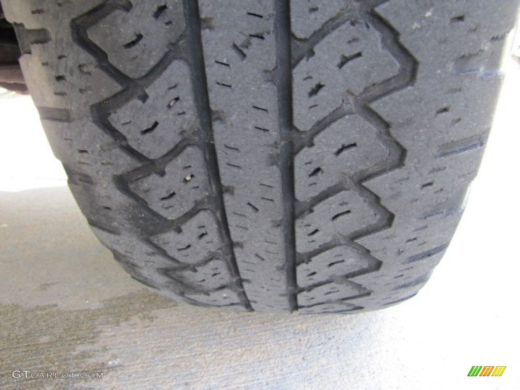 2010 Suburban LT 4x4 - Black / Light Titanium/Dark Titanium photo #60