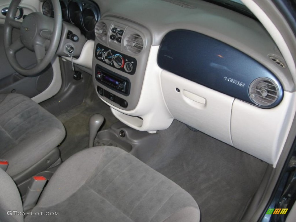 2002 PT Cruiser  - Steel Blue Pearlcoat / Gray photo #11