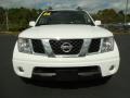 2006 Avalanche White Nissan Frontier LE Crew Cab  photo #13