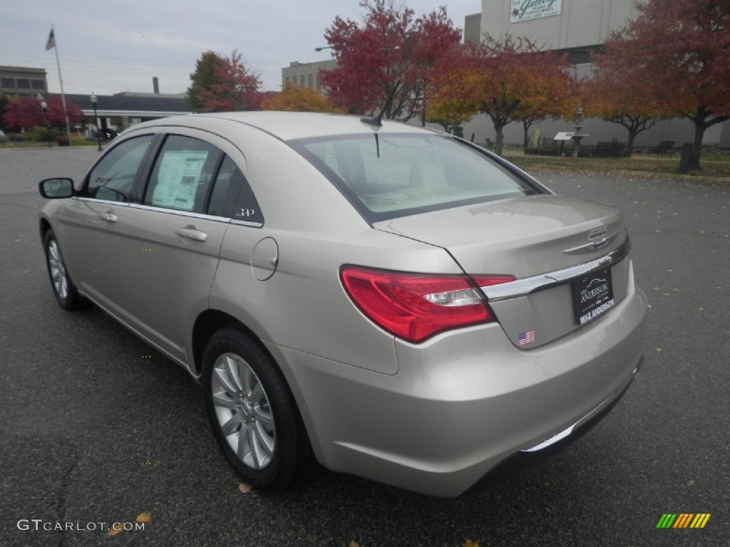 2014 200 Touring Sedan - Cashmere Pearl / Black/Light Frost Beige photo #3