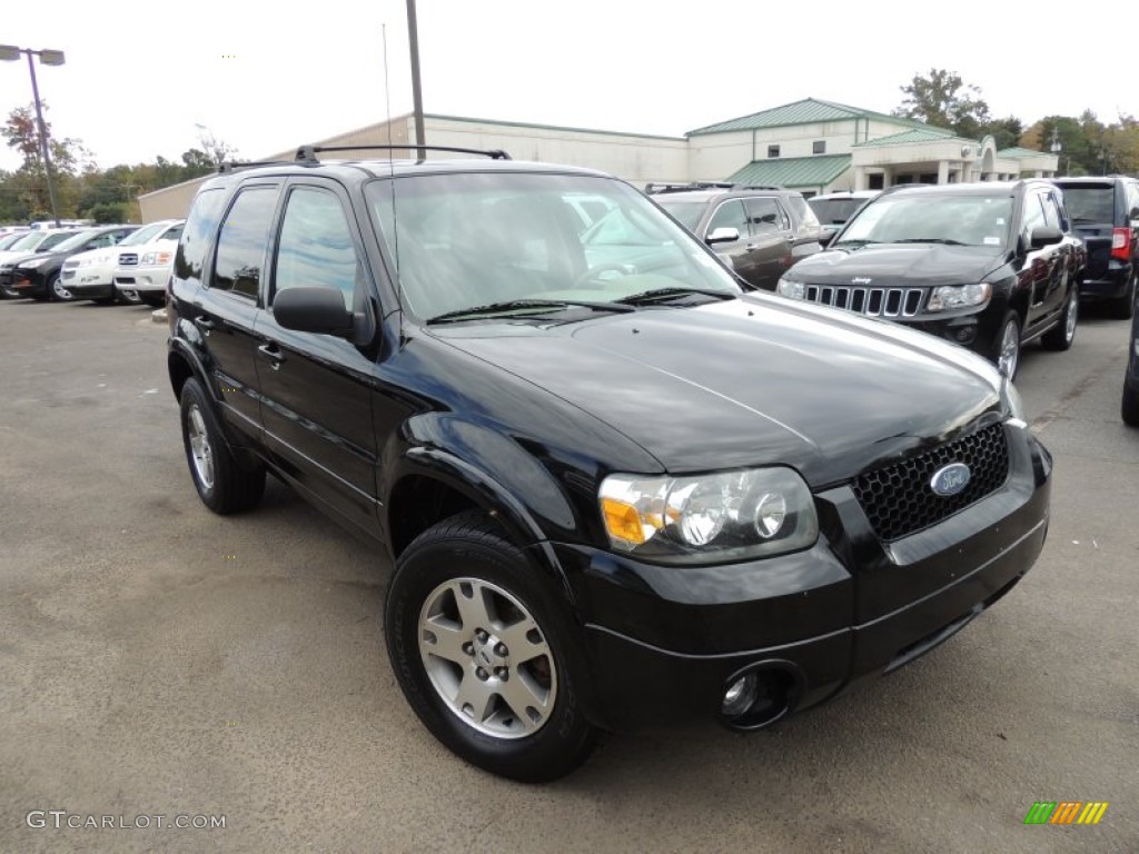 Black 2005 Ford Escape Limited 4WD Exterior Photo #87675572
