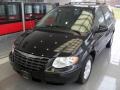2007 Brilliant Black Crystal Pearl Chrysler Town & Country Touring  photo #3