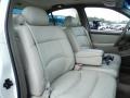 2001 White Buick Park Avenue Ultra  photo #19