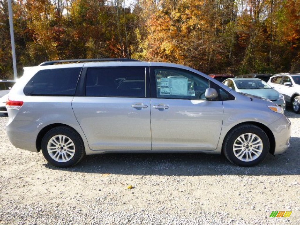 2014 Sienna XLE - Silver Sky Metallic / Light Gray photo #2