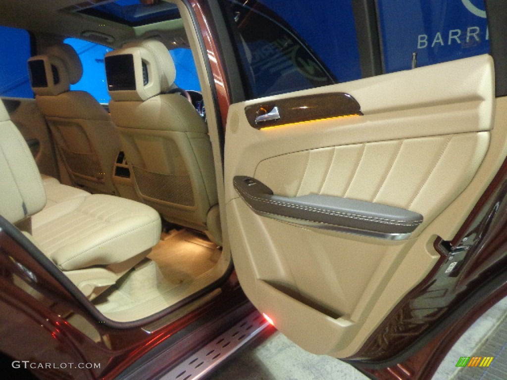 2013 GL 450 4Matic - Cinnabar Red Metallic / Almond Beige photo #28