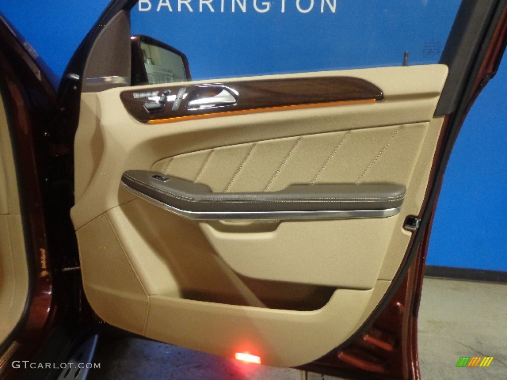 2013 GL 450 4Matic - Cinnabar Red Metallic / Almond Beige photo #29
