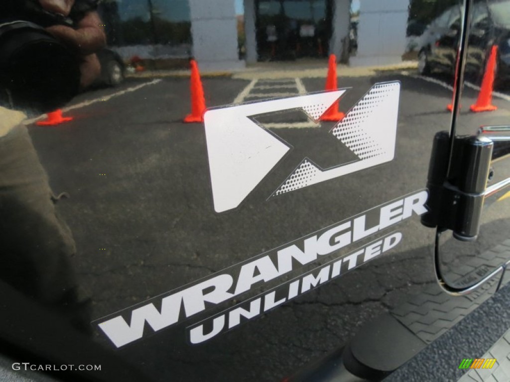 2009 Jeep Wrangler Unlimited X 4x4 Marks and Logos Photo #87686093