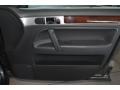 Alaska Grey Metallic - Touareg 2 VR6 Photo No. 38