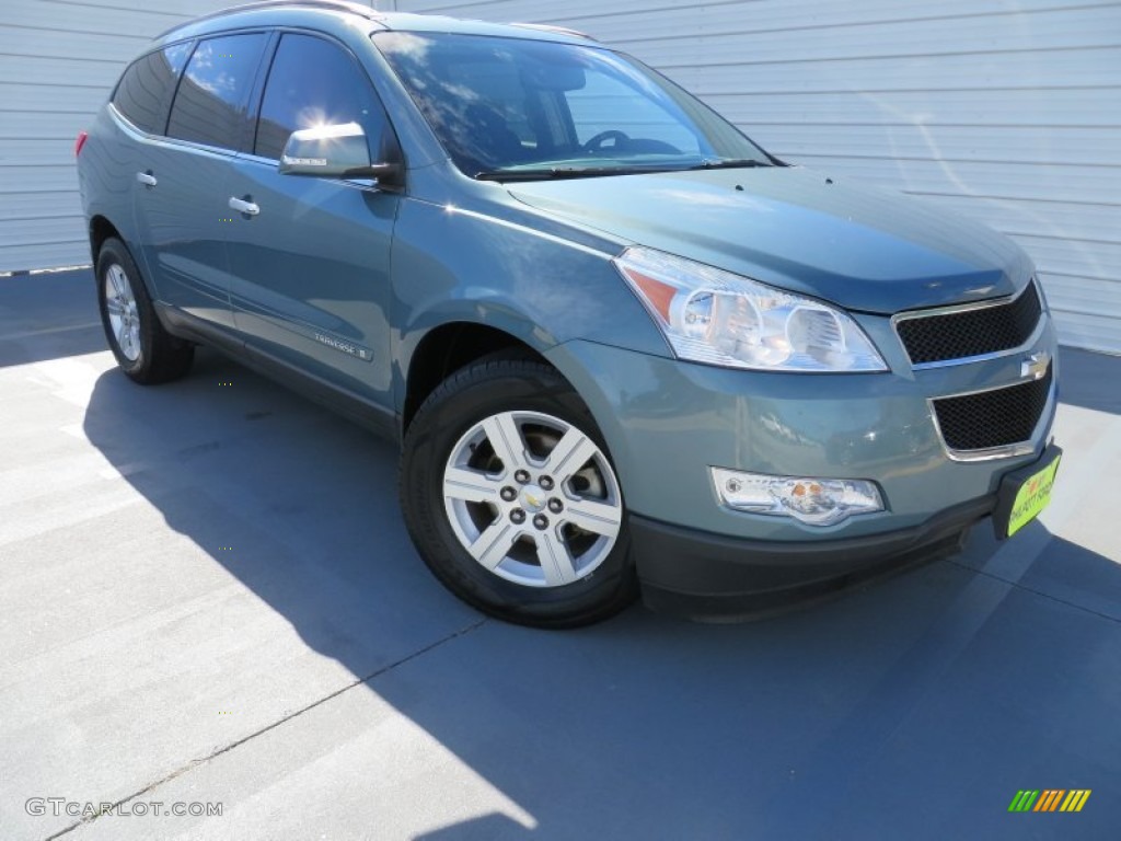 2009 Traverse LT - Silver Moss Metallic / Ebony photo #2