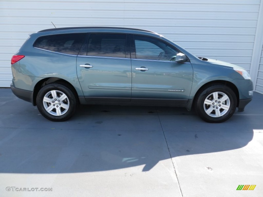 2009 Traverse LT - Silver Moss Metallic / Ebony photo #3