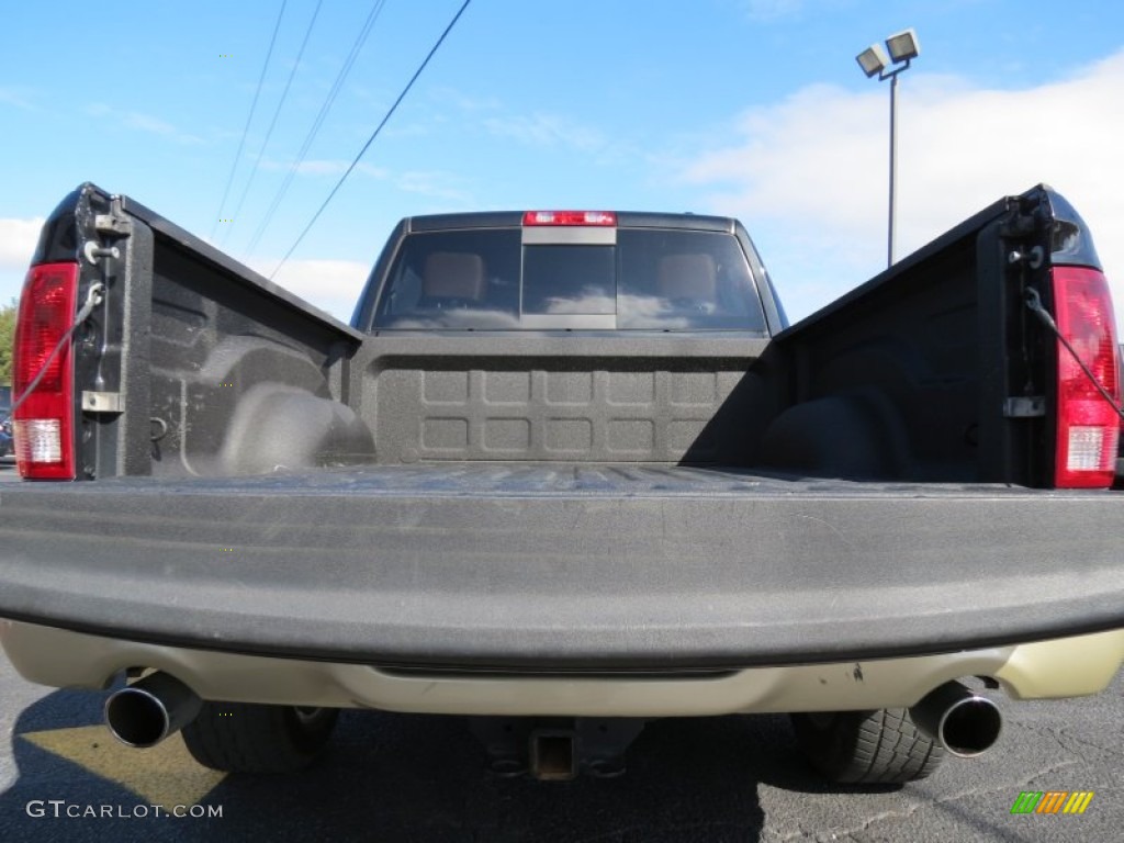 2011 Ram 1500 Laramie Longhorn Crew Cab 4x4 - Brilliant Black Crystal Pearl / Dark Slate Gray/Russet Brown photo #15