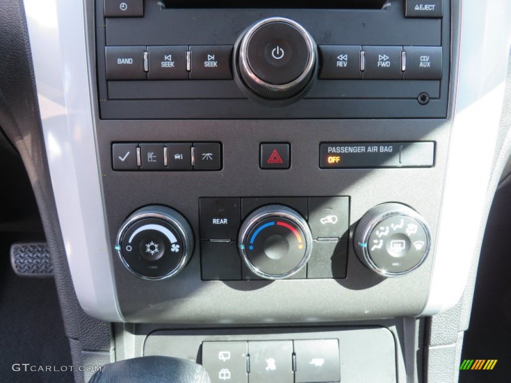 2009 Traverse LT - Silver Moss Metallic / Ebony photo #36