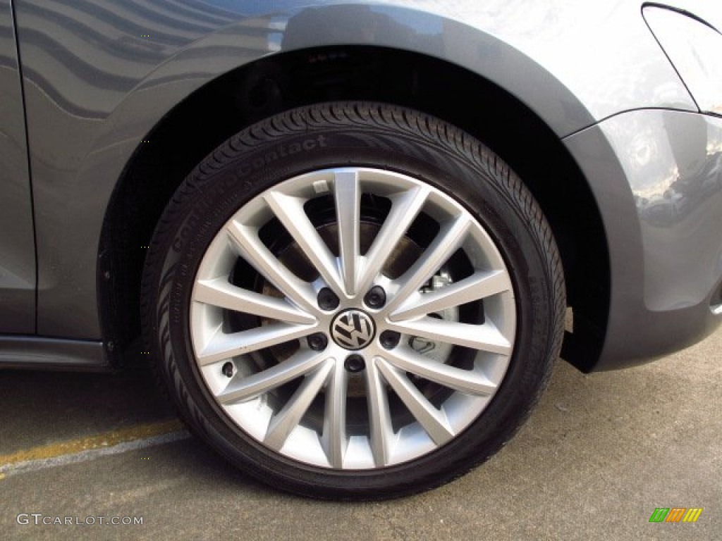 2014 Volkswagen Jetta SE Sedan Wheel Photo #87689939