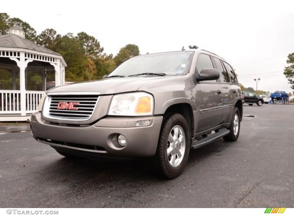 2007 Envoy SLE - Sand Beige Metallic / Light Gray photo #1
