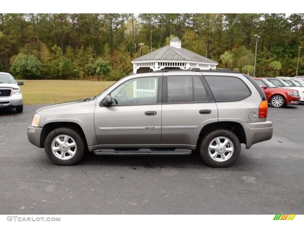 2007 Envoy SLE - Sand Beige Metallic / Light Gray photo #8