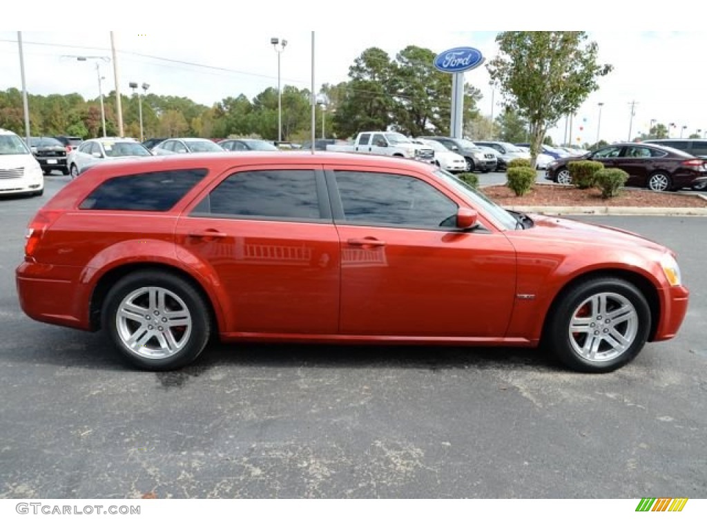Inferno Red Crystal Pearl 2006 Dodge Magnum R/T Exterior Photo #87691772
