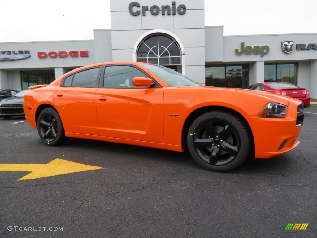 Header Orange Dodge Charger