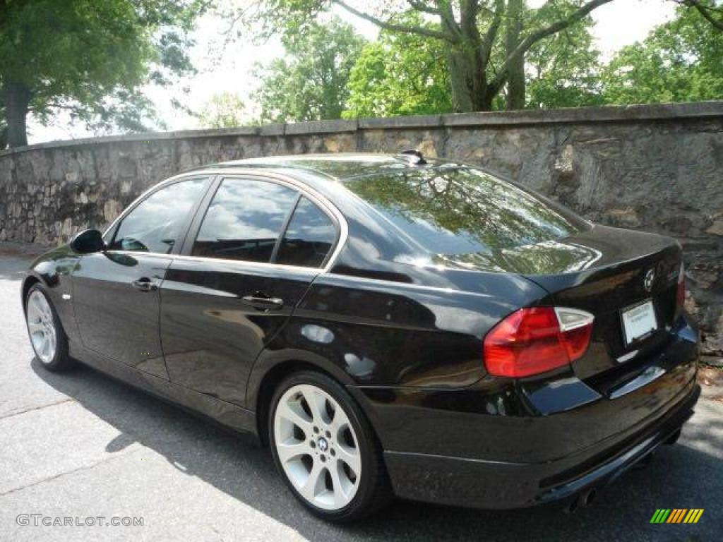 2006 3 Series 330i Sedan - Jet Black / Black photo #13