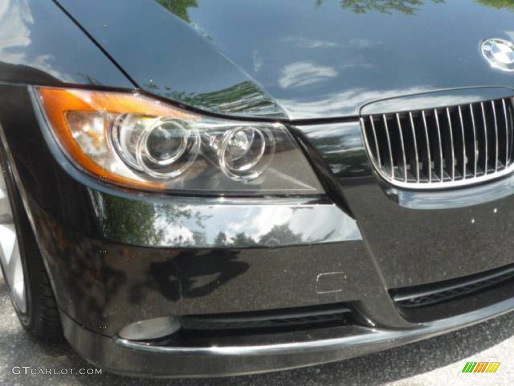 2006 3 Series 330i Sedan - Jet Black / Black photo #14