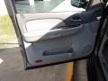 Steel Gray Metallic - Yukon SLE Photo No. 18