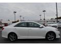 Super White - Camry SE Photo No. 2