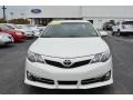 Super White - Camry SE Photo No. 7