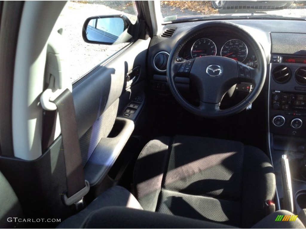 2006 MAZDA6 s Sport Sedan - Lapis Blue Metallic / Black photo #12