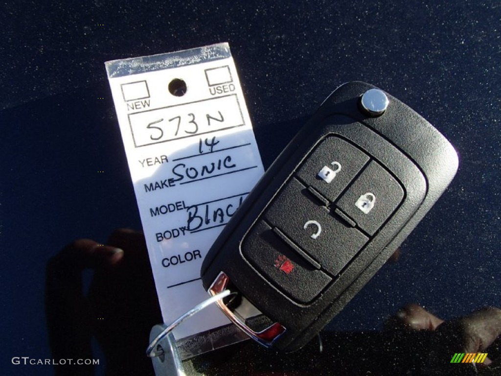 2014 Chevrolet Sonic RS Hatchback Keys Photo #87696920
