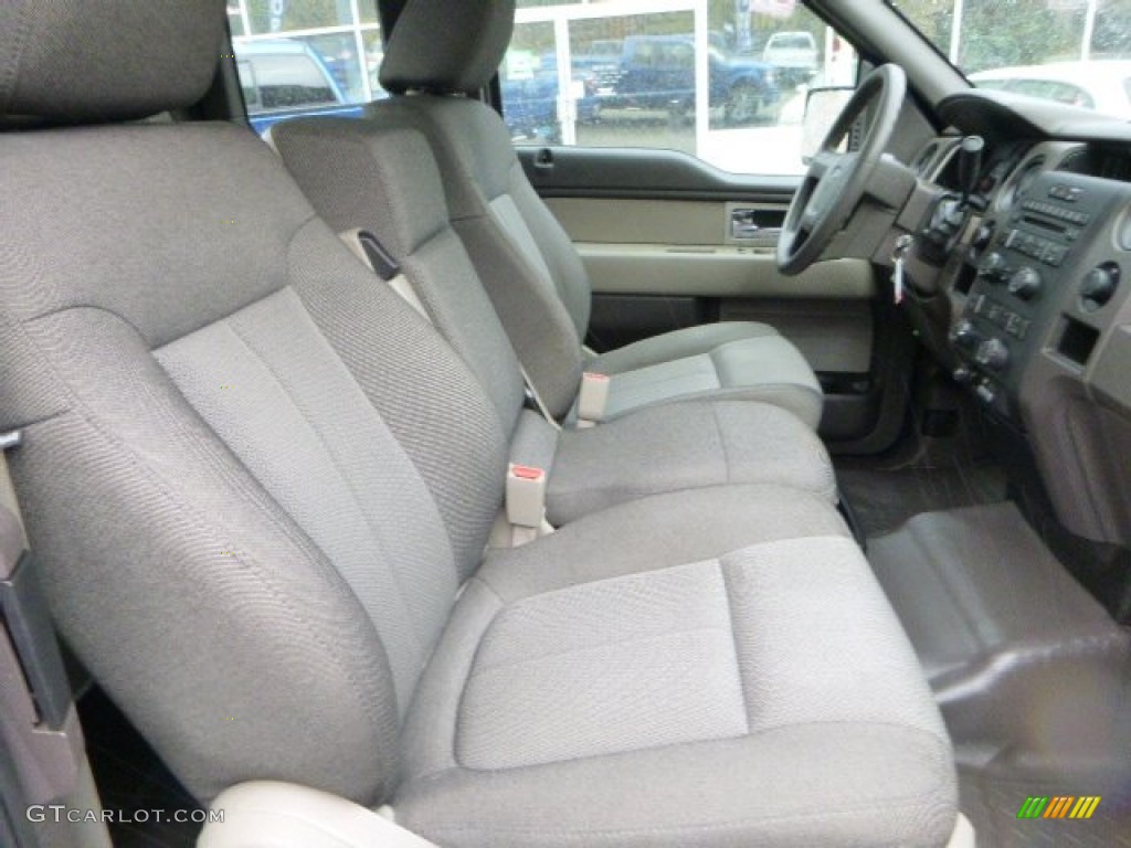 2009 Ford F150 STX SuperCab 4x4 Front Seat Photo #87697616