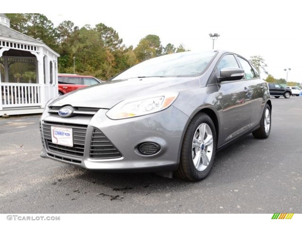 2014 Focus SE Hatchback - Sterling Gray / Medium Light Stone photo #1