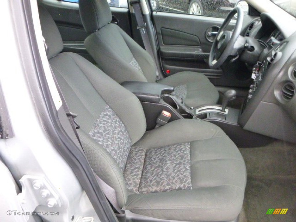 2004 Grand Prix GT Sedan - Galaxy Silver Metallic / Dark Pewter photo #10