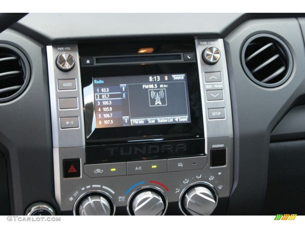 2014 Tundra SR Double Cab 4x4 - Super White / Graphite photo #7