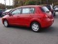 Red Alert - Versa 1.8 S Hatchback Photo No. 3