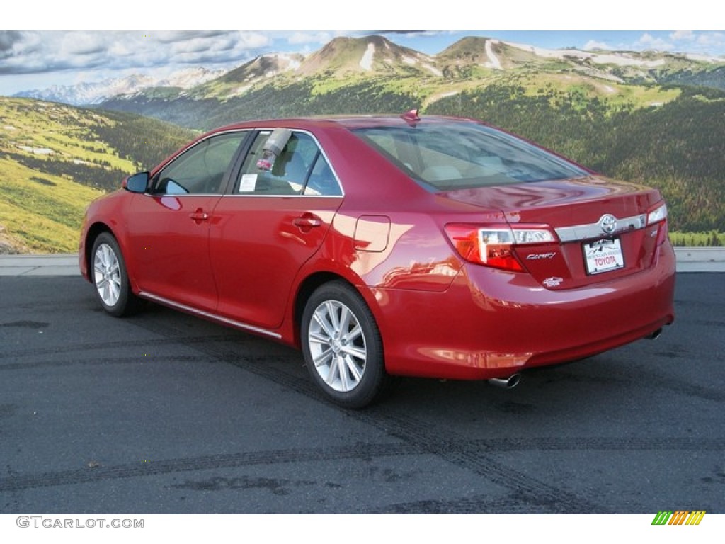 2014 Camry XLE V6 - Barcelona Red Metallic / Ivory photo #3