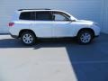 Blizzard White Pearl - Highlander V6 Photo No. 3
