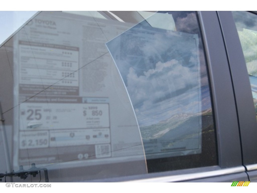 2013 RAV4 XLE AWD - Magnetic Gray Metallic / Ash photo #10