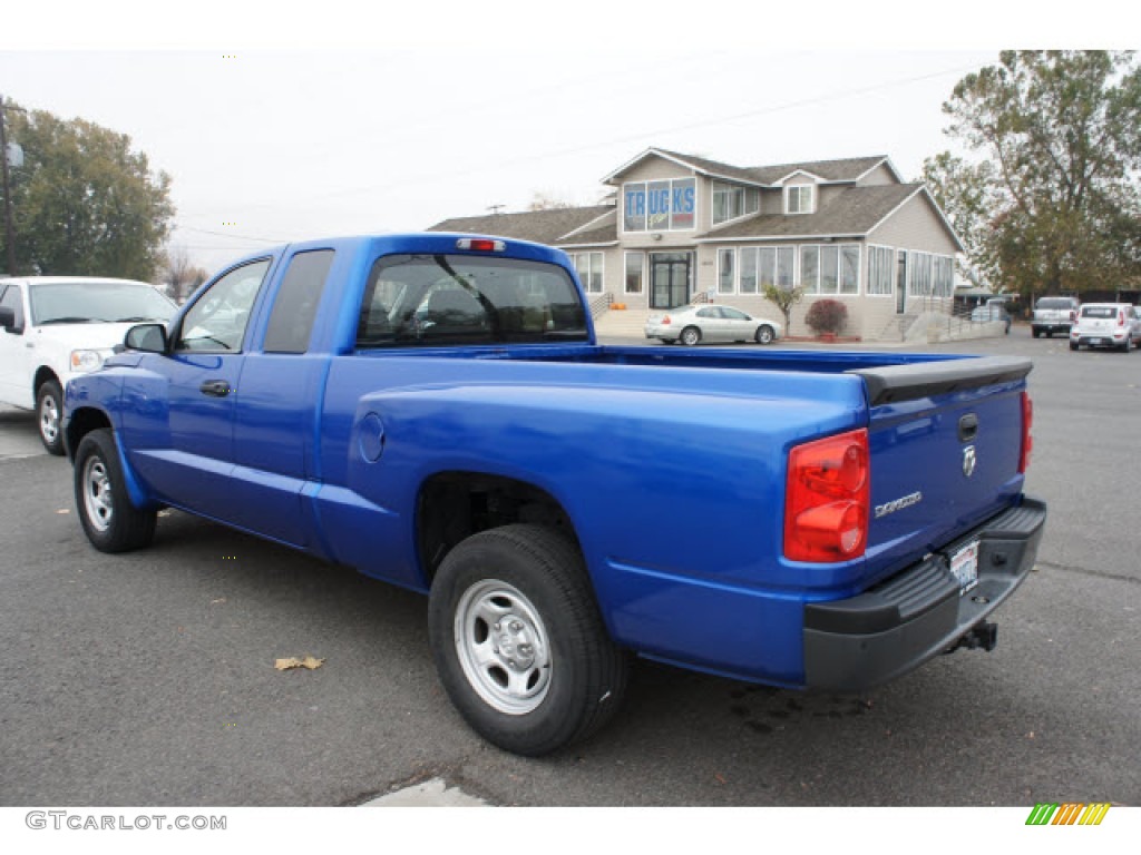 2007 Dakota ST Club Cab - Electric Blue Pearl / Medium Slate Gray photo #2