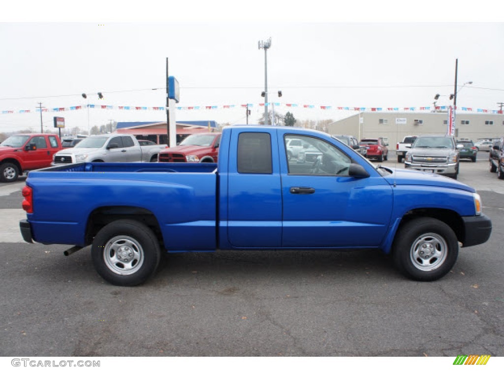 2007 Dakota ST Club Cab - Electric Blue Pearl / Medium Slate Gray photo #5