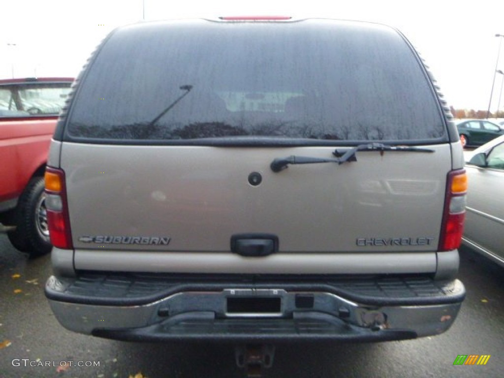 2002 Suburban 1500 LT 4x4 - Light Pewter Metallic / Medium Gray/Neutral photo #3