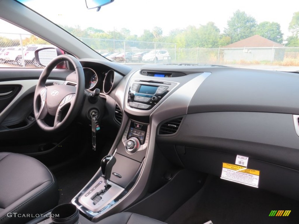2013 Elantra Limited - Red / Black photo #18