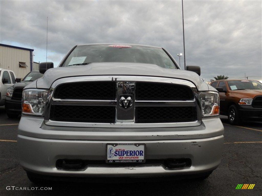 2011 Ram 1500 ST Crew Cab - Bright Silver Metallic / Dark Slate Gray/Medium Graystone photo #3